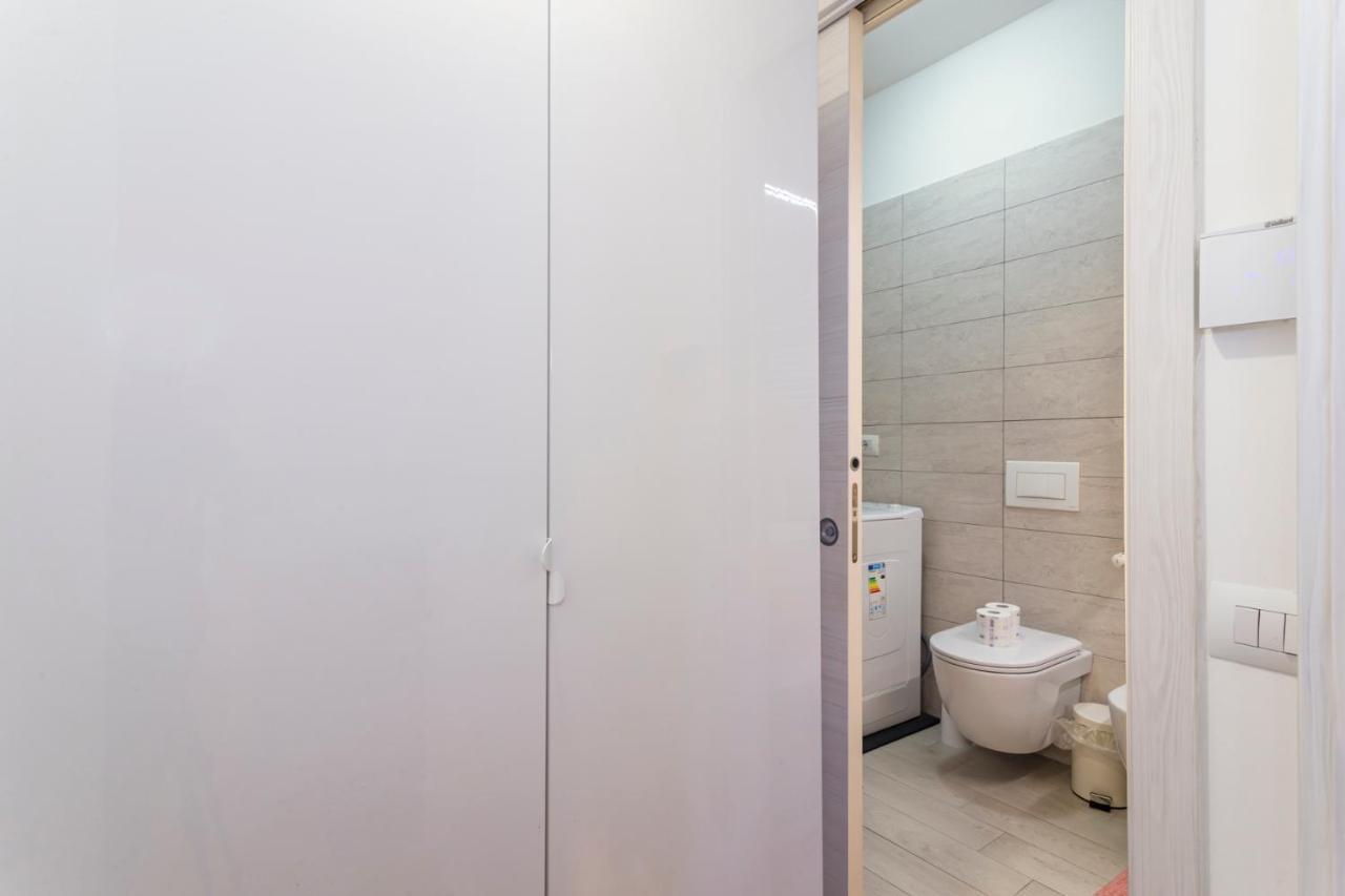 Comodo Appartamento Vicino A Stazione Centrale - Brianza Master Guest Milano Exterior foto